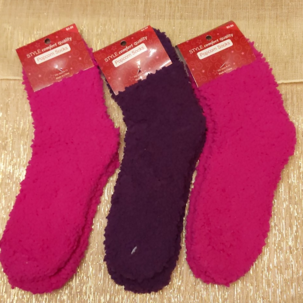 Popcorn socks LOT of 3